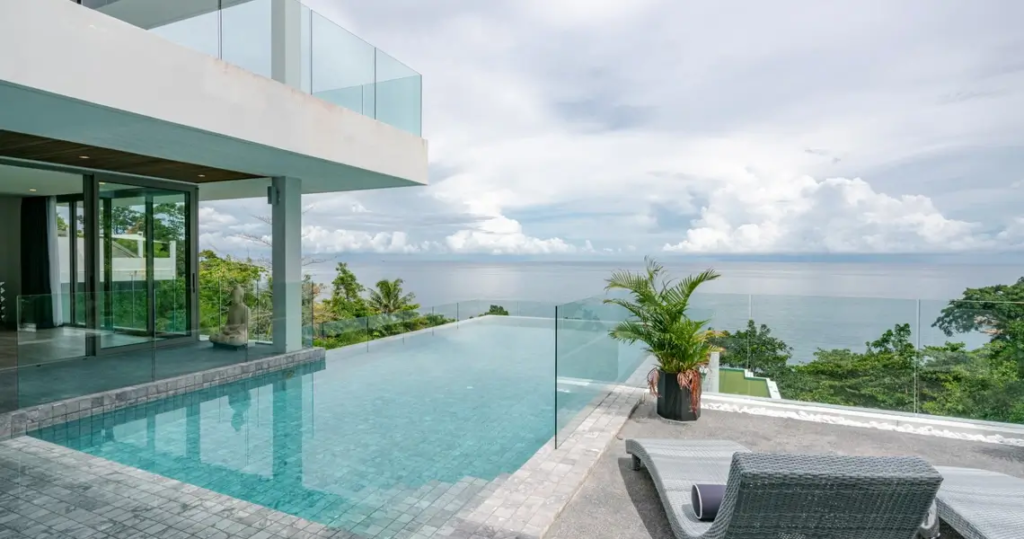 Oceanview villa in Phuket at Villa Silver Moon