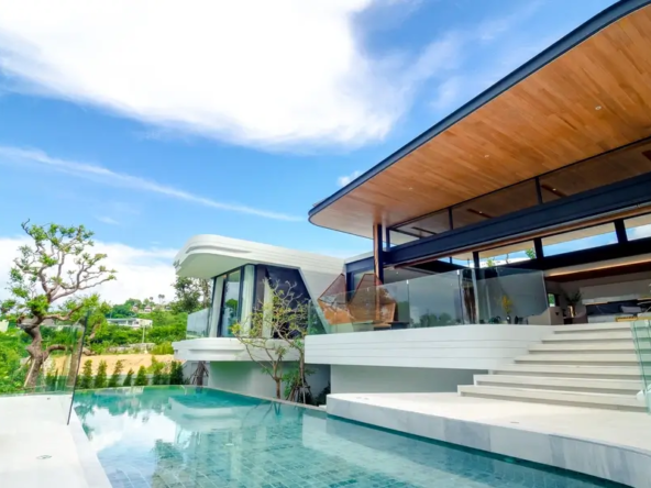 Luxury villa with mountain views in Phuket